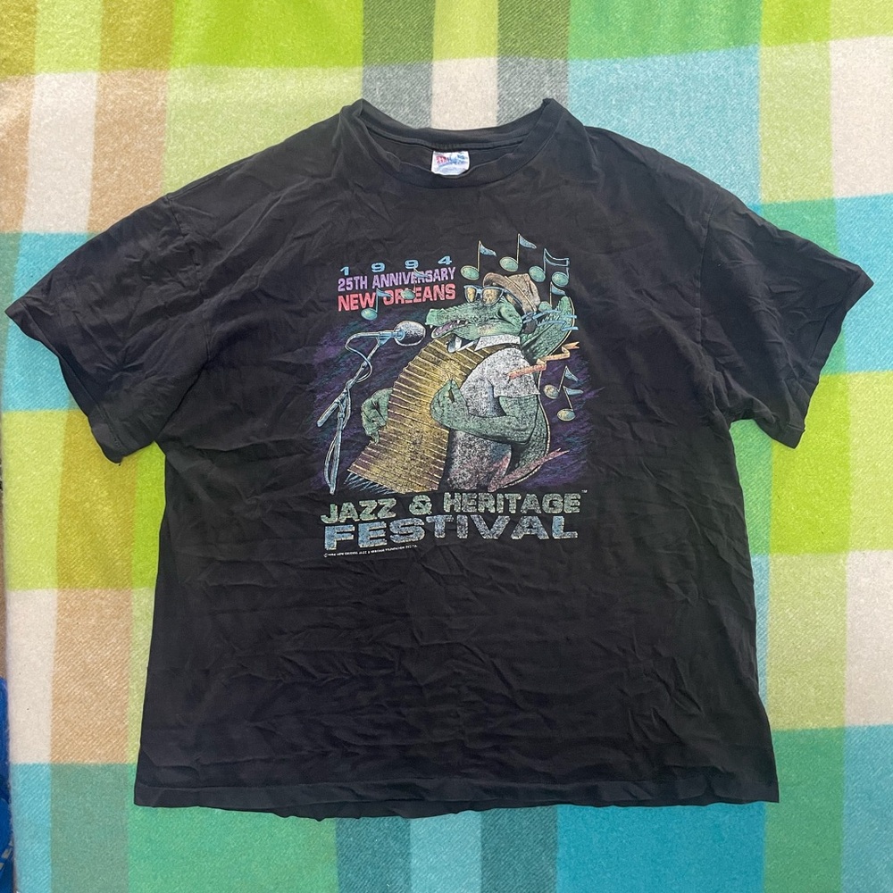 Vintage 1994 New Orleans Jazz & Heritage Festival black tee #festivalvibes